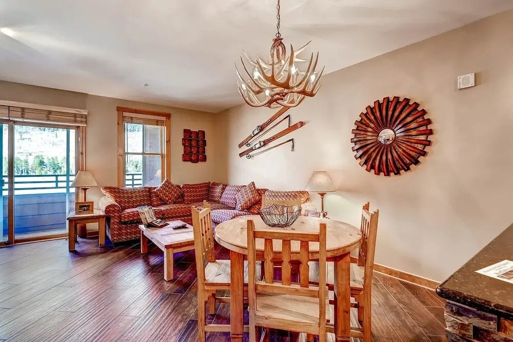 Premier 2br /walk To Slopes + Outdoor Heated Pool 2 Bedroom Condo by RedAwning