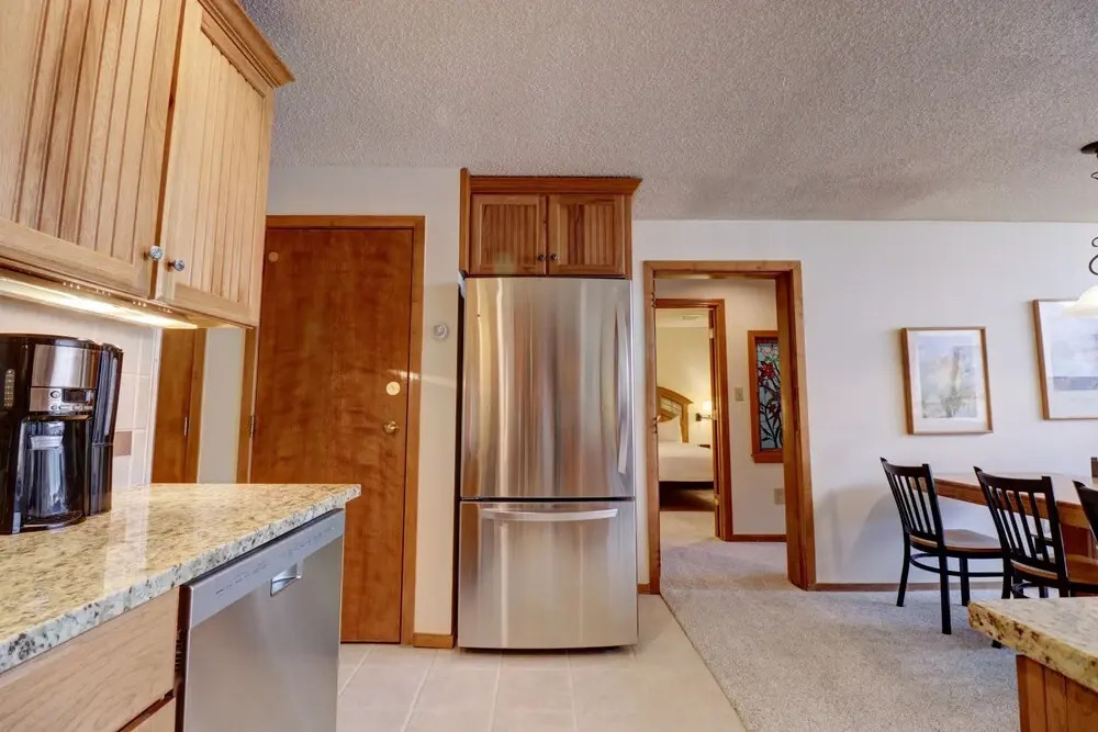Vs741 Village Sqaure 3 Bedroom Condo by RedAwning