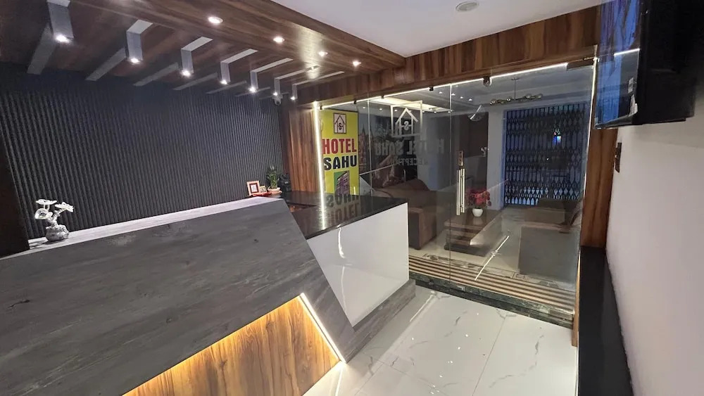 OYO Flagship 121 Hotel Sahu