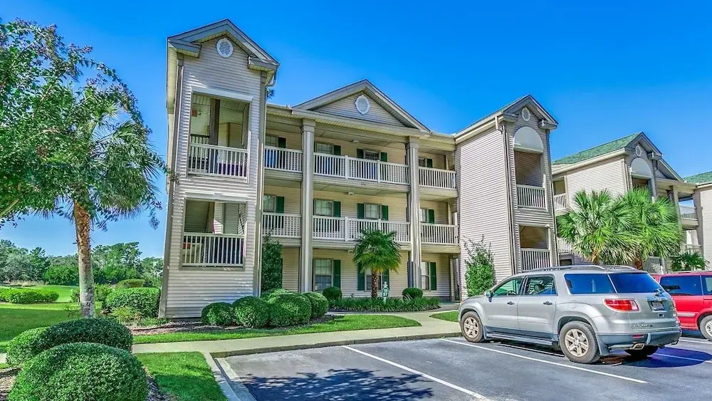 Fifty-seven Sea This Spacious And Beautiful Condo Overlooking Pond And 4th Hole 3 Bedroom Condo by Peace Vacations