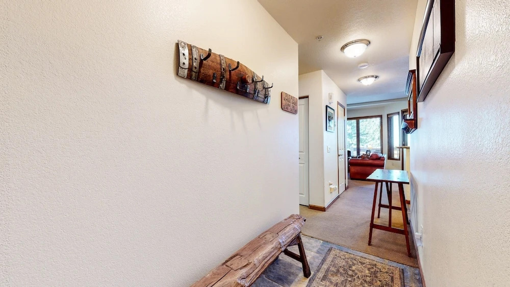 Eagle Run #114 2 Bedroom Condo by RedAwning