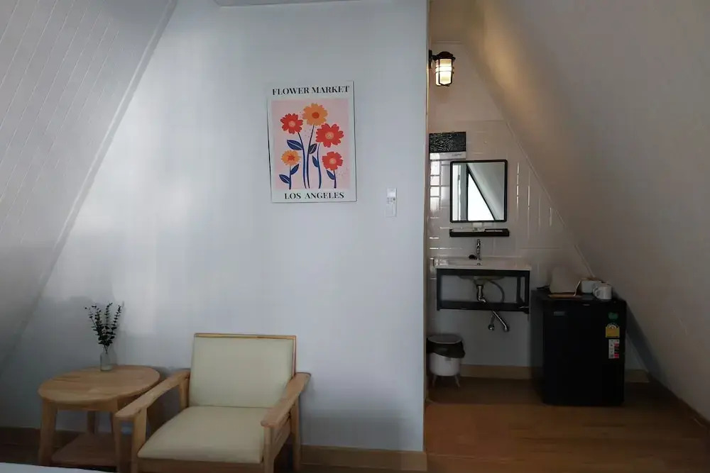 It my life cafe x camp