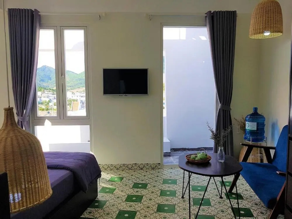The Art - Lana Homestay