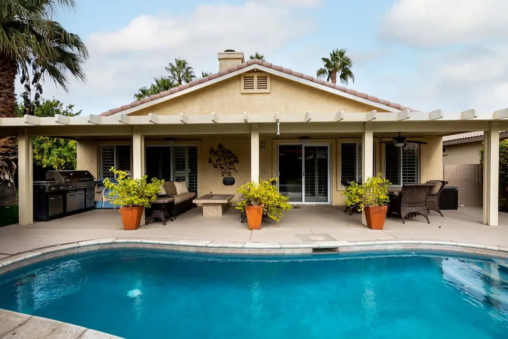 Indian Palms Oasis - Just a Walk to Festivals!