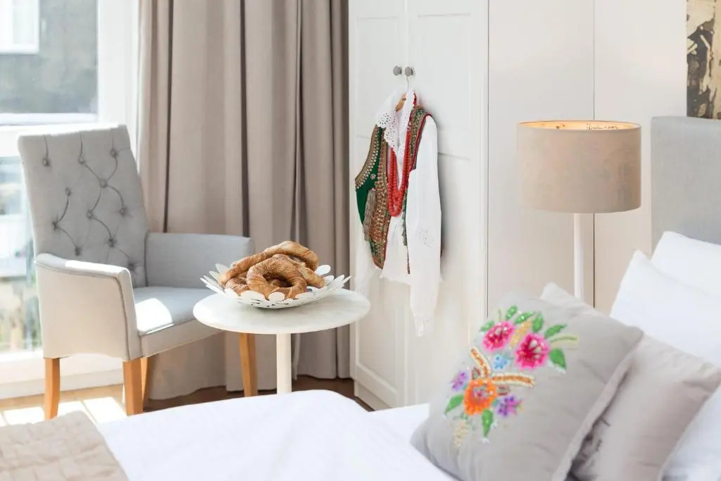 AVANTI Home