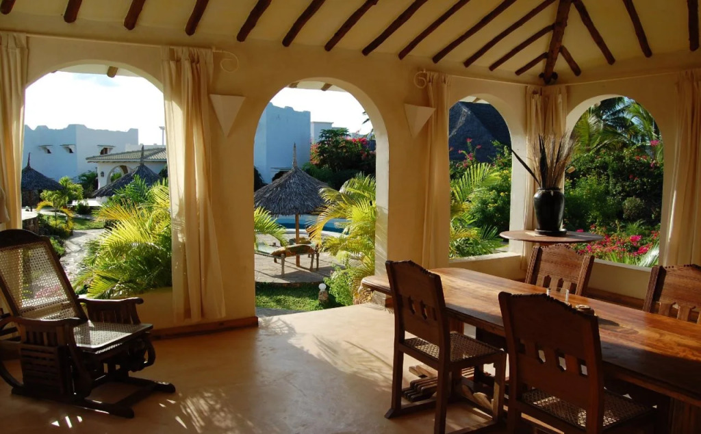 Lions House Boutique Hotel