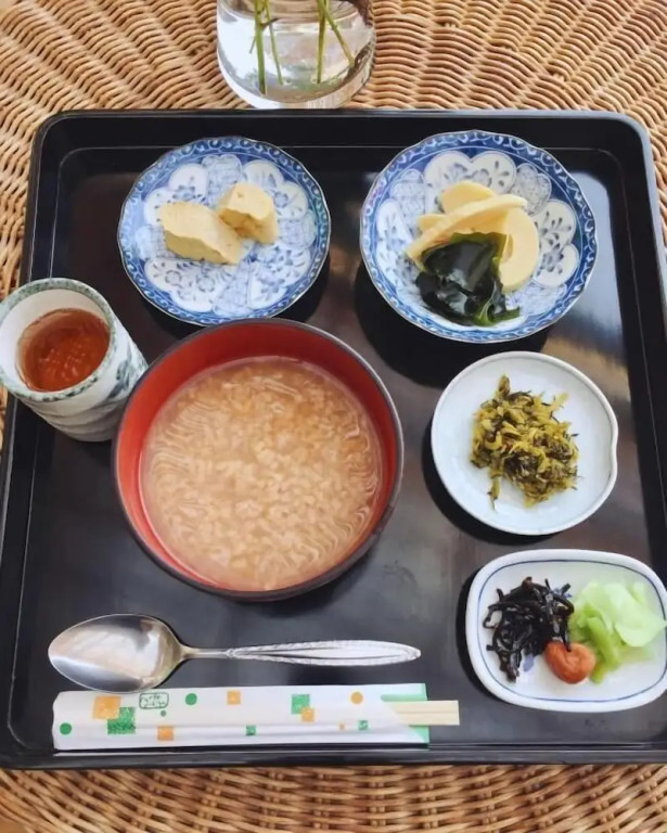 Kamagasaki University of the Arts Cafe Garden Guest House aka Cocoroom