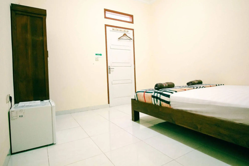 Zen Rooms Rshs Syariah