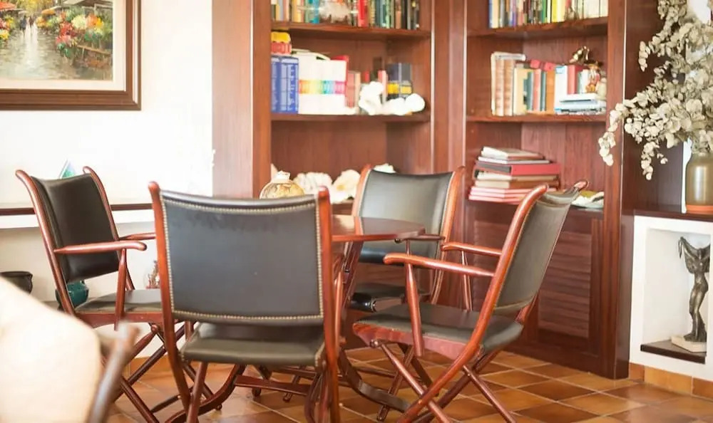 Villa Cossis Beach TVL 32