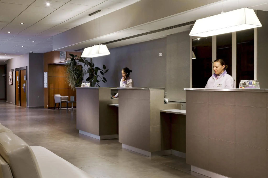B&B HOTEL Paris 17 Batignolles