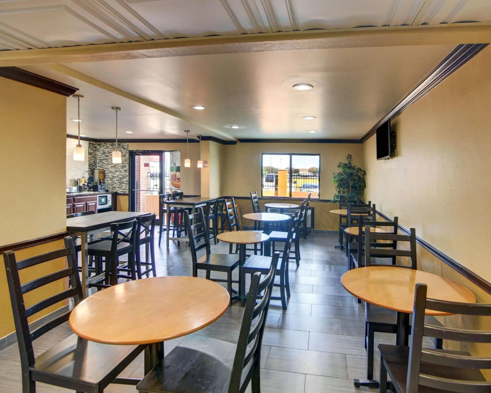 Quality Inn DFW Airport North