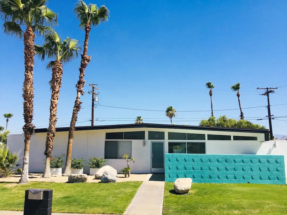 3421 E Avenida Fey Norte Home 3 Bedrooms 2 Bathrooms Home
