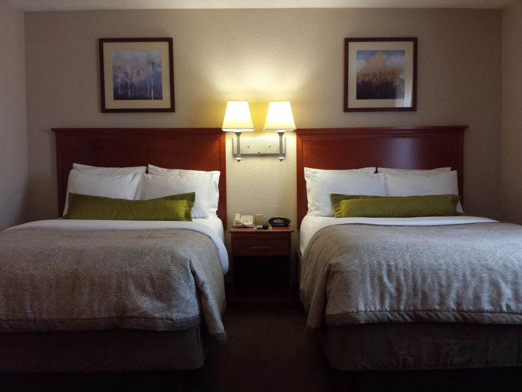 Candlewood Suites Kansas City by IHG