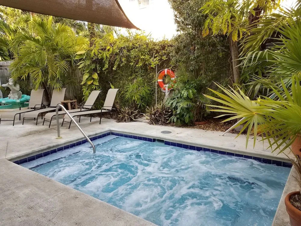 Authors Key West Guesthouse