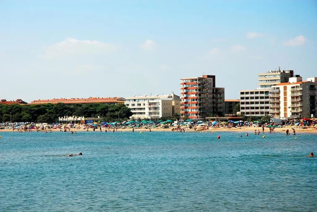 Sistach Rentals Cap Castell 3AB