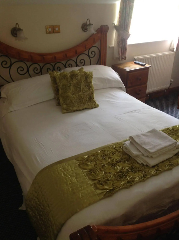 The Glan Yr Afon Inn