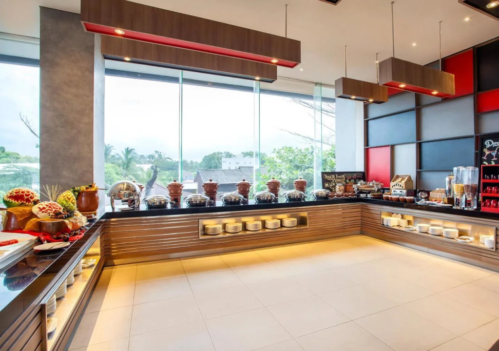 Ibis Manado City Center Boulevard