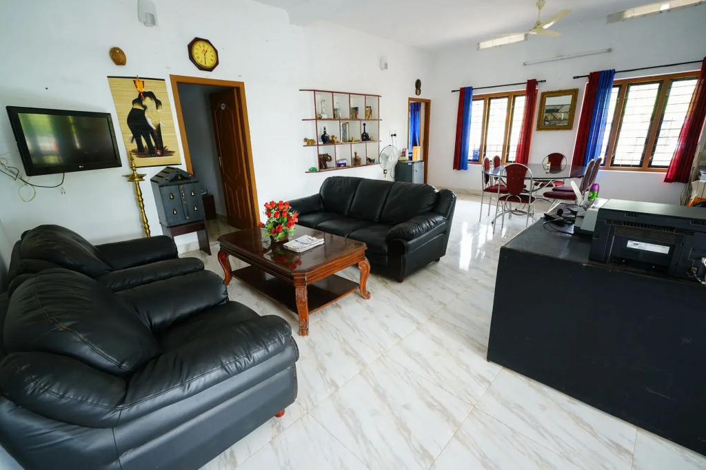 M S Holiday Resort By OYO Rooms