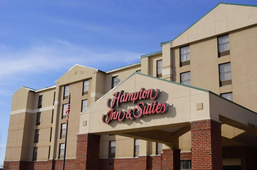 Hampton Inn & Suites Dallas DFW Airport North Grapevine