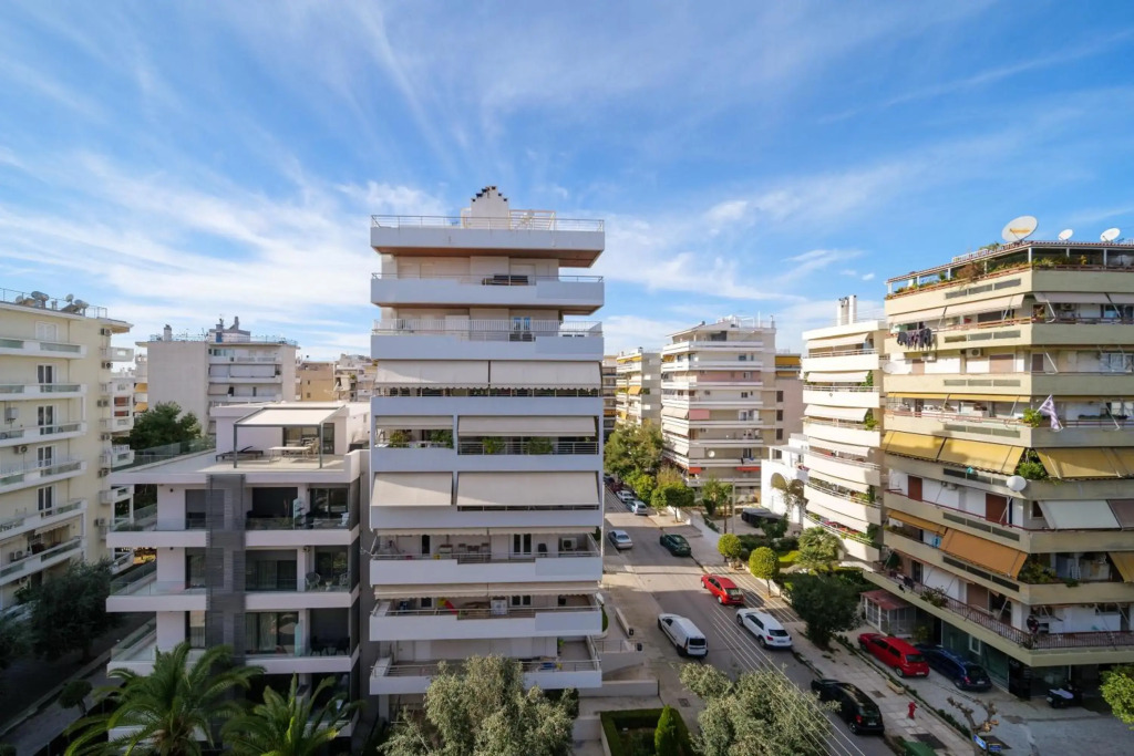 Faliro lux apartment by the sea vipgreece