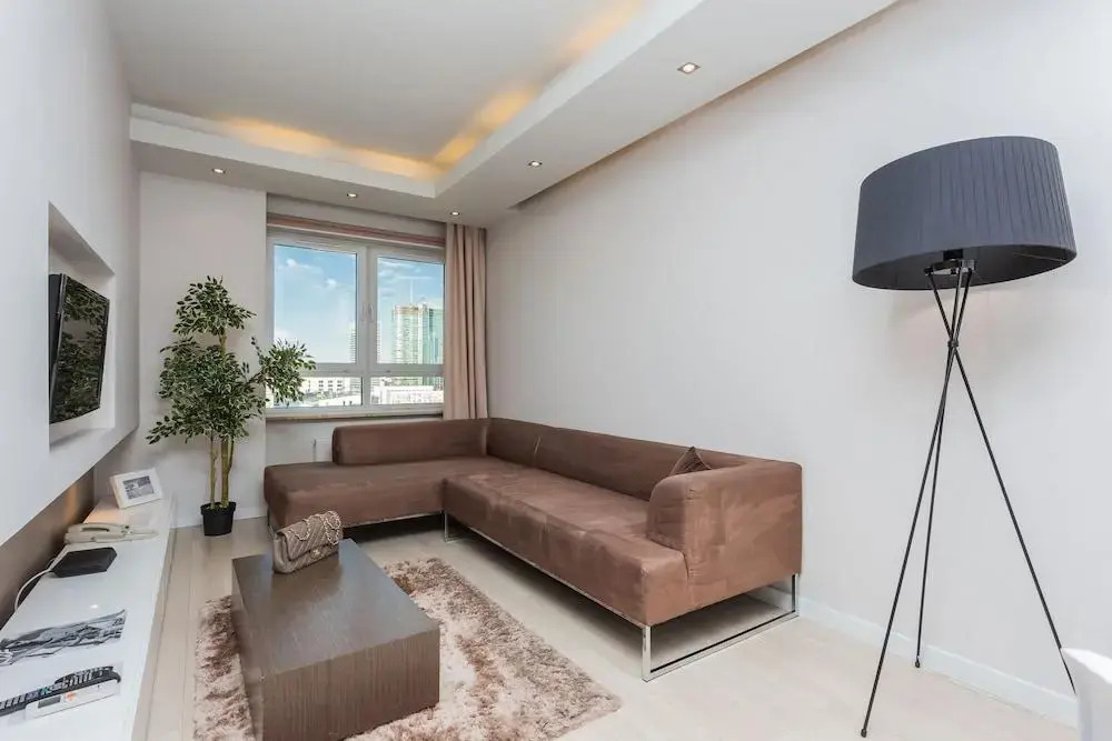 Chopin Apartments - Platinum Towers