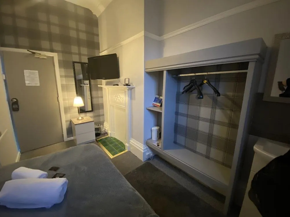 St Andrews house Hotel