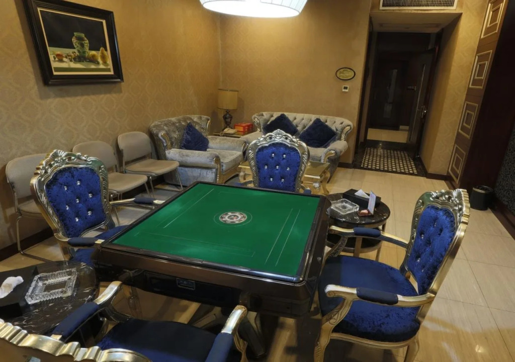 Hua Xia Pearl Hotel