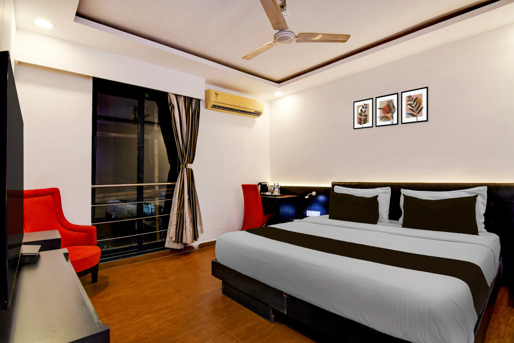 FabHotel Ballygunge Luxury - Behind Punjab Club