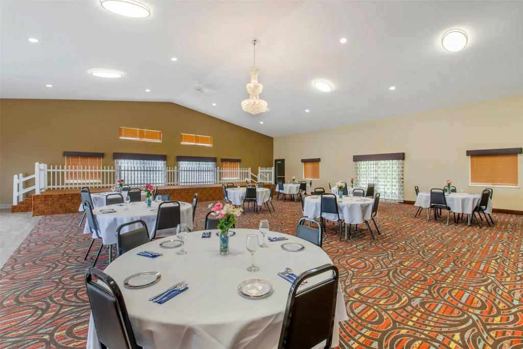Comfort Inn & Suites New Lisbon