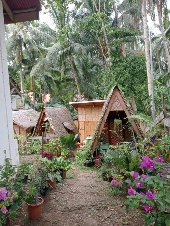 SHUKRAN Apartelle