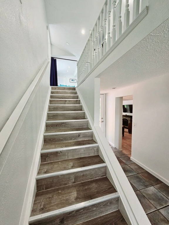 Manatee Cove Compound Retreat Star5vaca