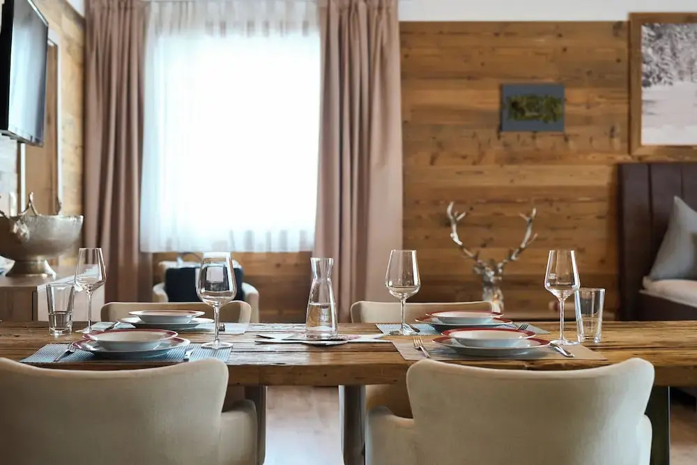 Hotel Alpennest - Mountain Hideaway in Leutasch