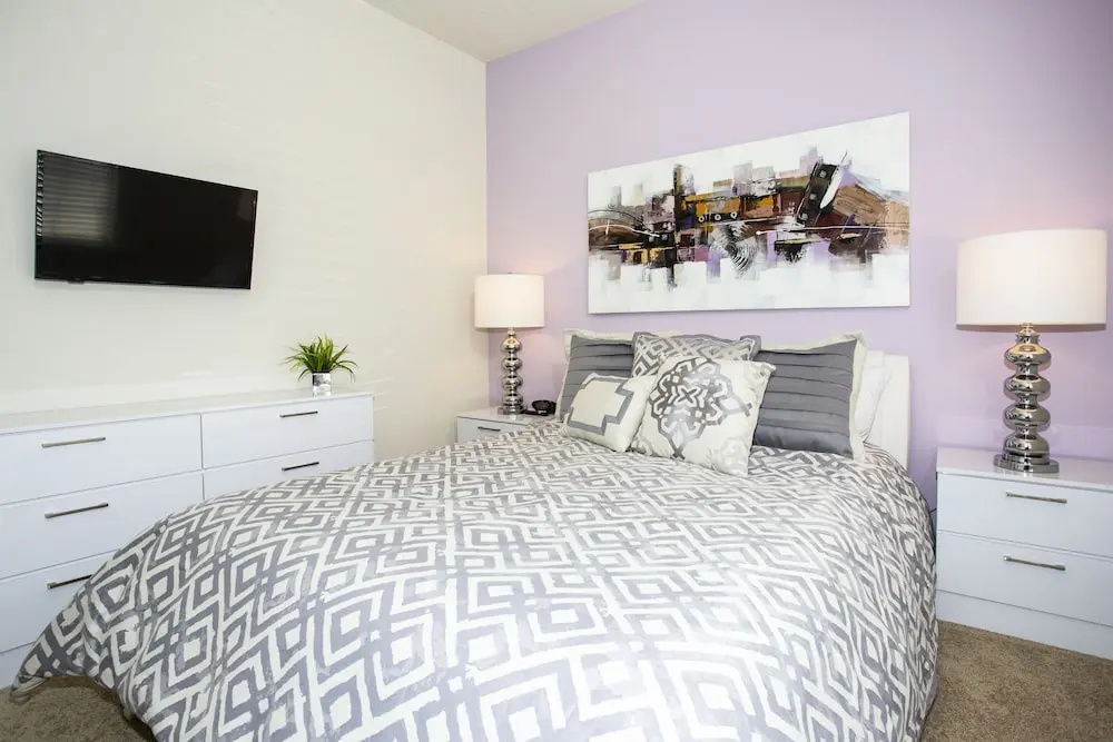 Luxury 5 Bedroom w Private Pool Close to Disney 8875