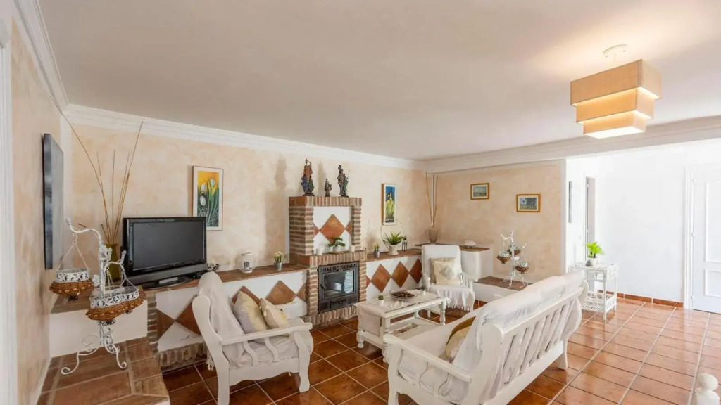 Villa Arancha Nerja by Ruralidays