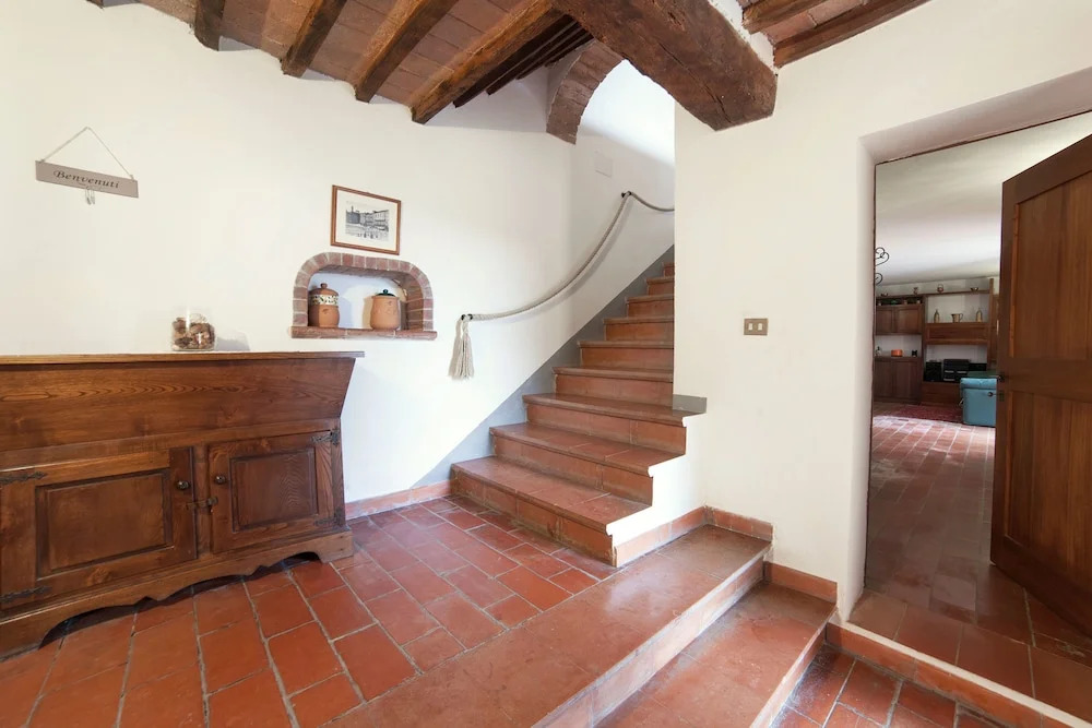 Casanova Di Larniano