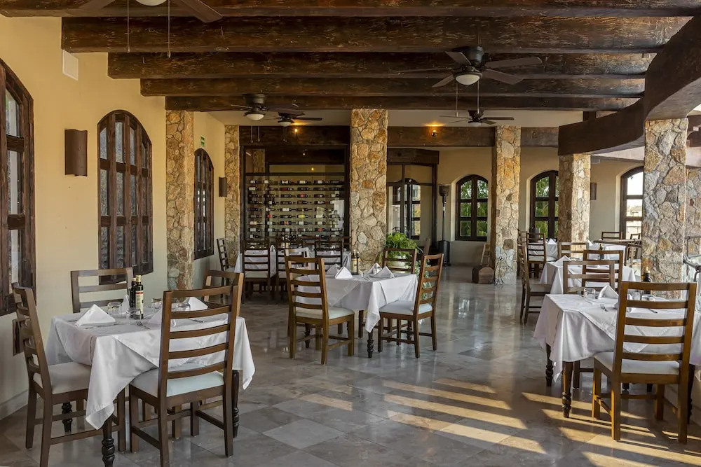 Castillo Blarney Inn