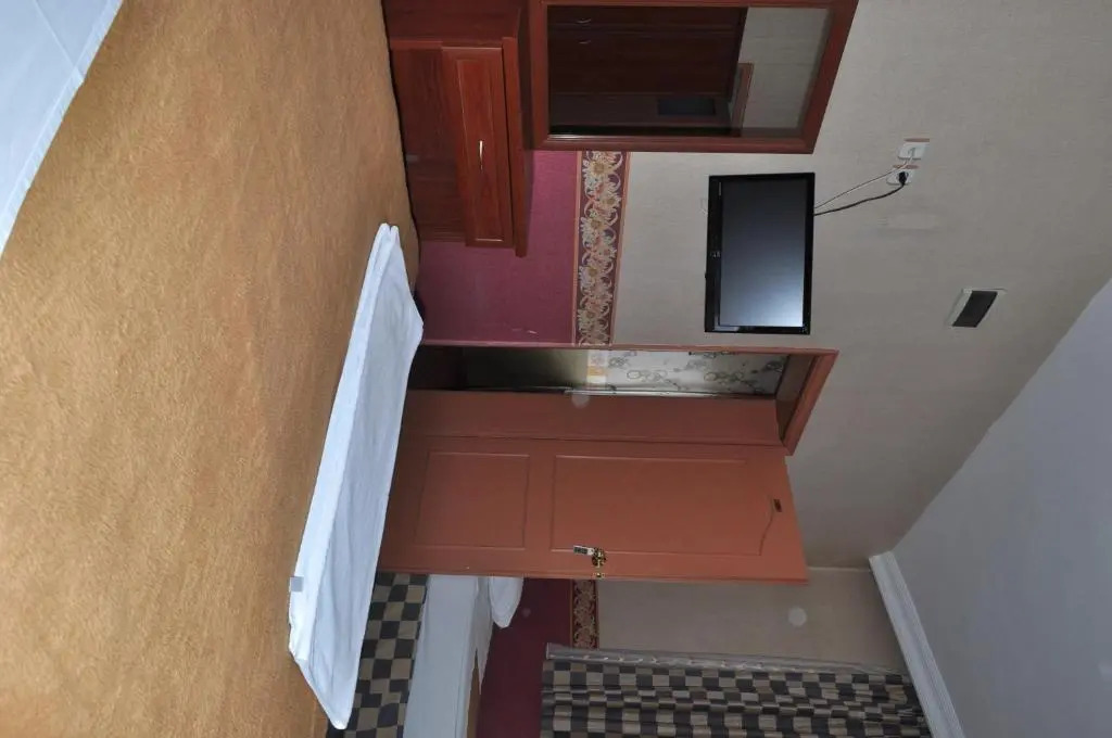 Saray Hotel