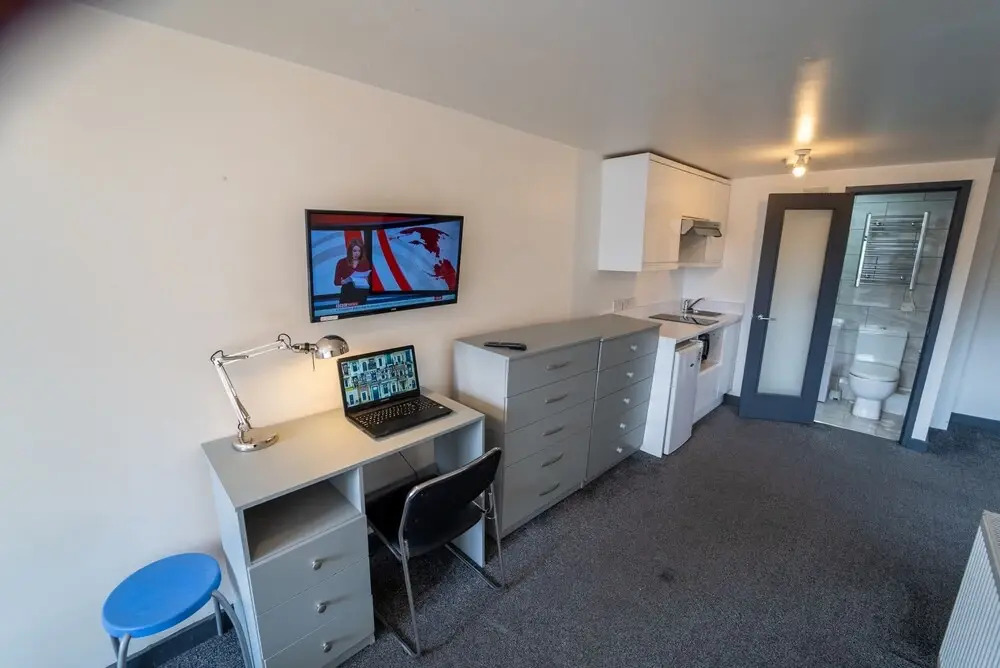 966 Pershore Road Studios In Guest House
