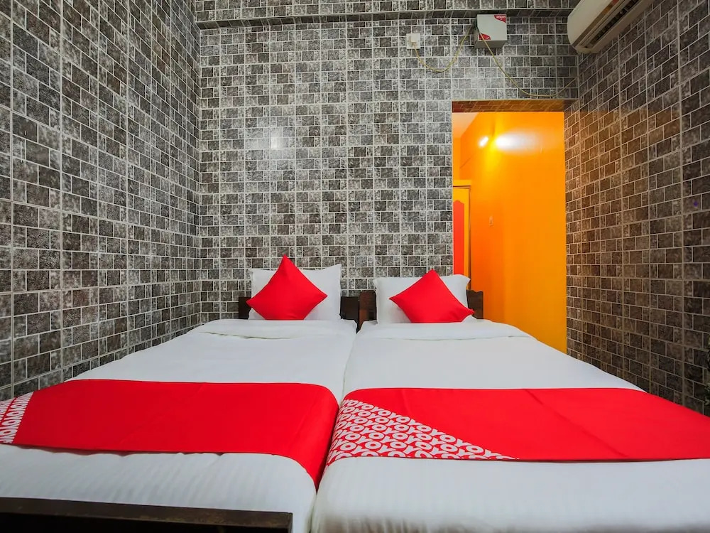 OYO 18796 Selfia Guesthouse