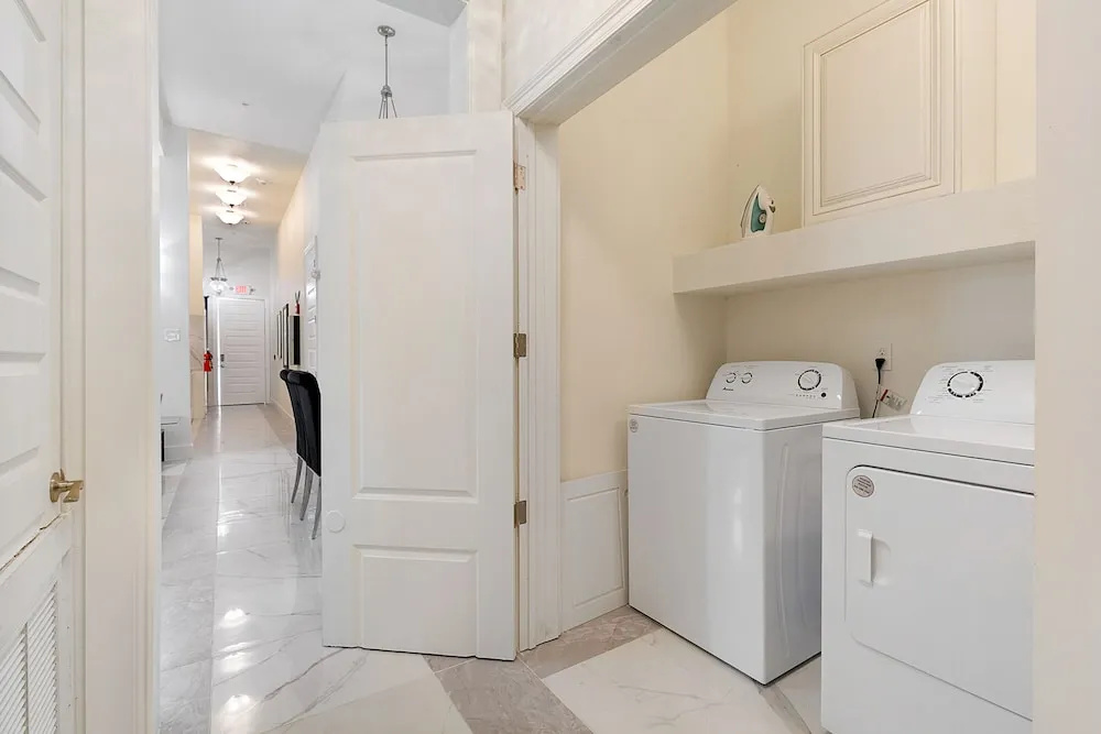 Breathtaking Condos Near French Quarter