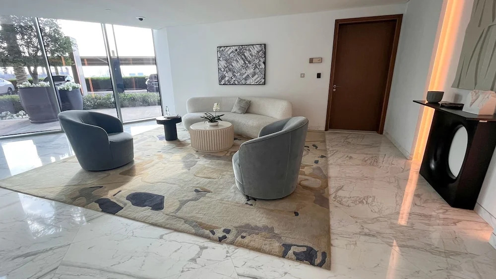 Waves Holiday Home - Jaw-Dropping Sea View From This Comfy Retreat
