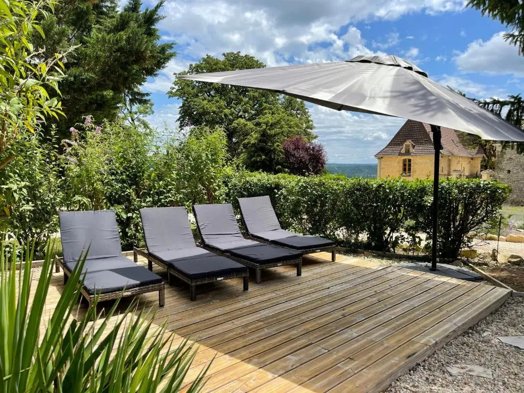 Beautiful 4 bedroom country cottage sleeps 7