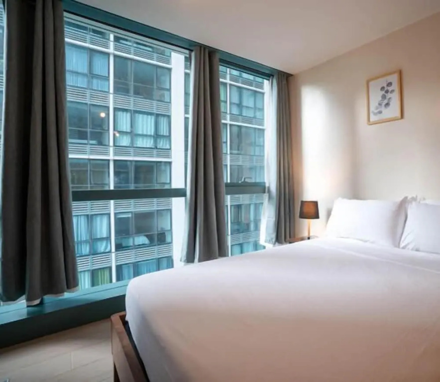 Easyworld One Uptown Residence BGC