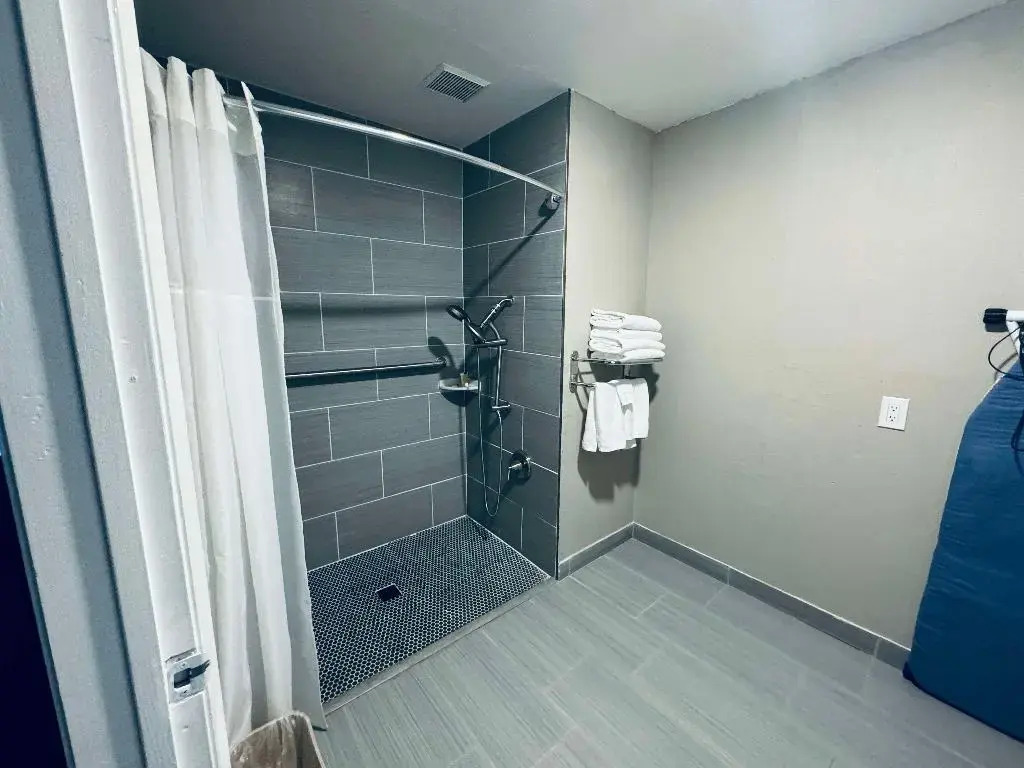 SureStay by Best Western Fresno Central