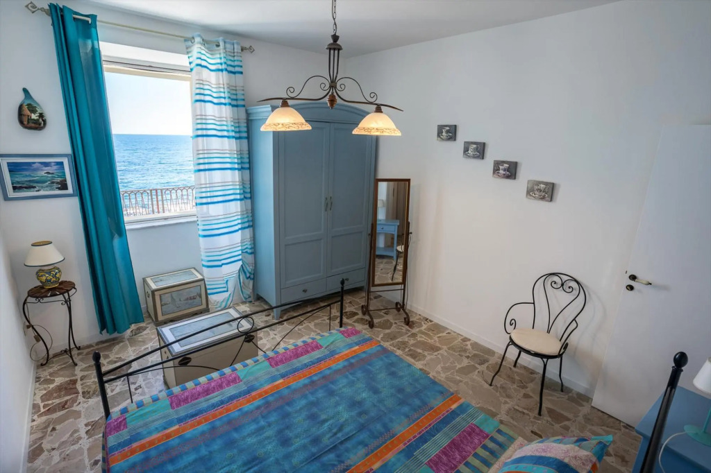 SR-I754-CIRC6AT_X - Maniace sea view apartment