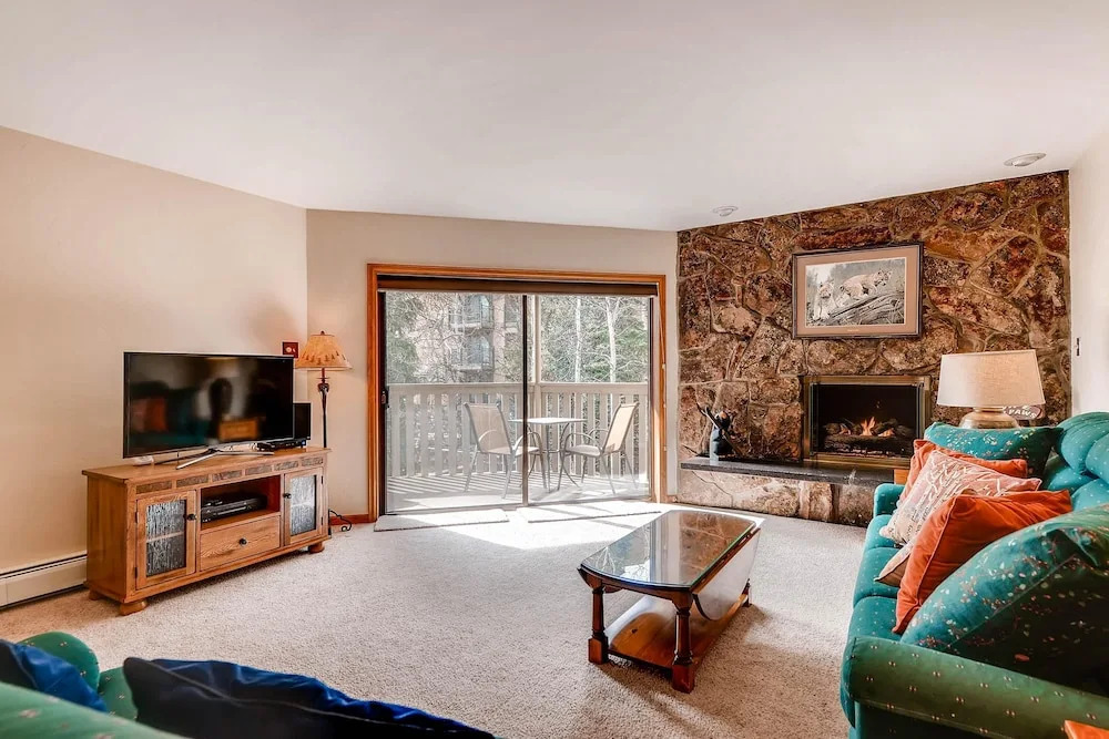 Westwind 206 2BD 2BA Gold Condo