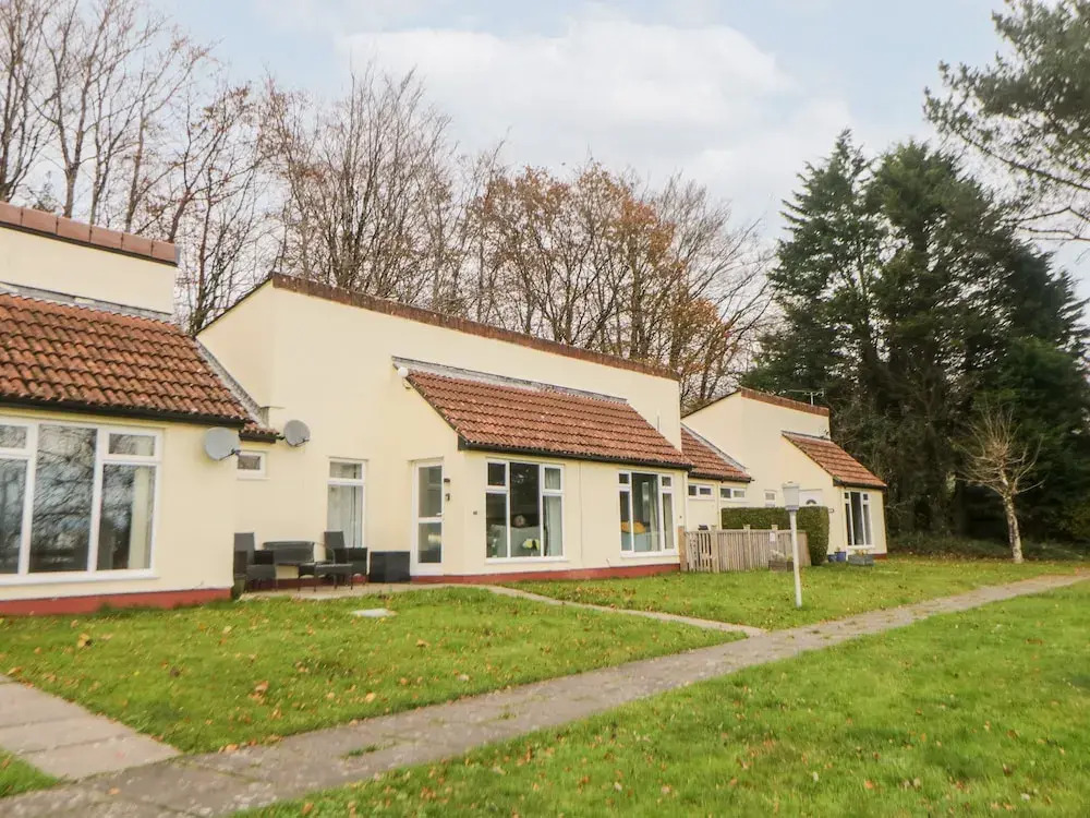 Manorcombe 40