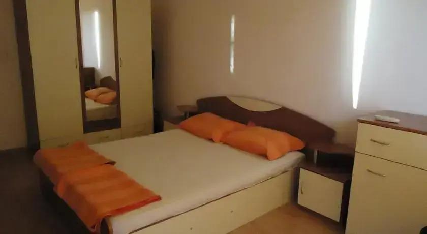 Apartment Toni