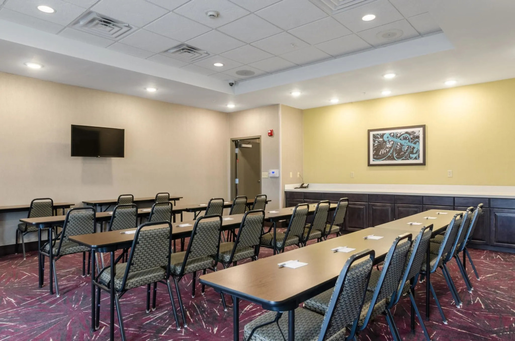 Quality Inn - Pratt