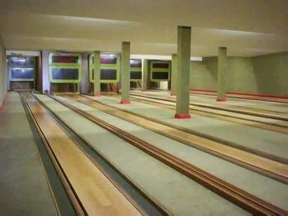 Hotel Restaurant Zum Jägerheim mit Innenpool